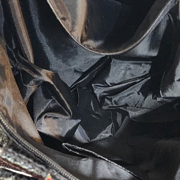 Global New Beginnings Black Faux Snake Double Snap Zip Pockets Large Tote Bag - Picture 14 of 16